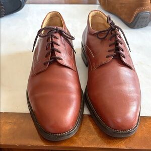 Elegant Chestnut Leather Men's Oxfords